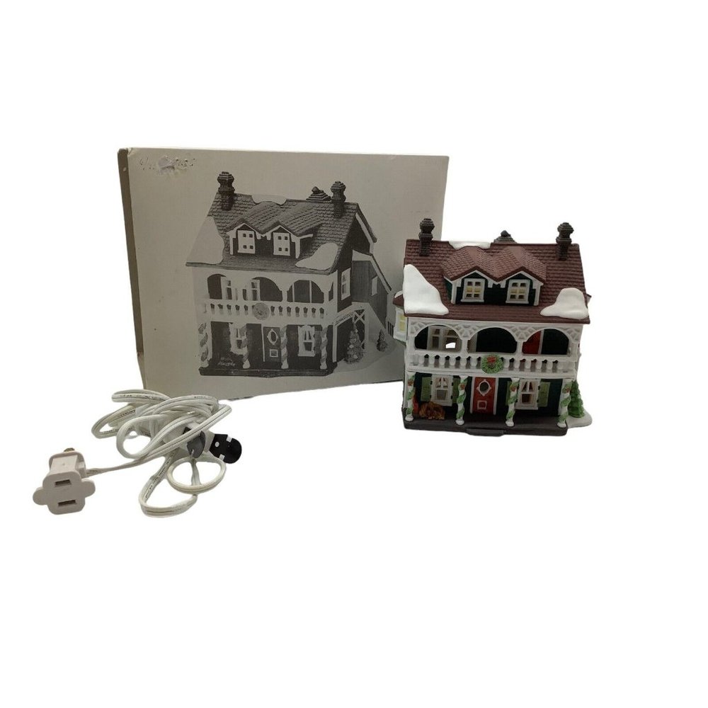 Dept. 56 New England Viilage Series, "Captian's Cottage"